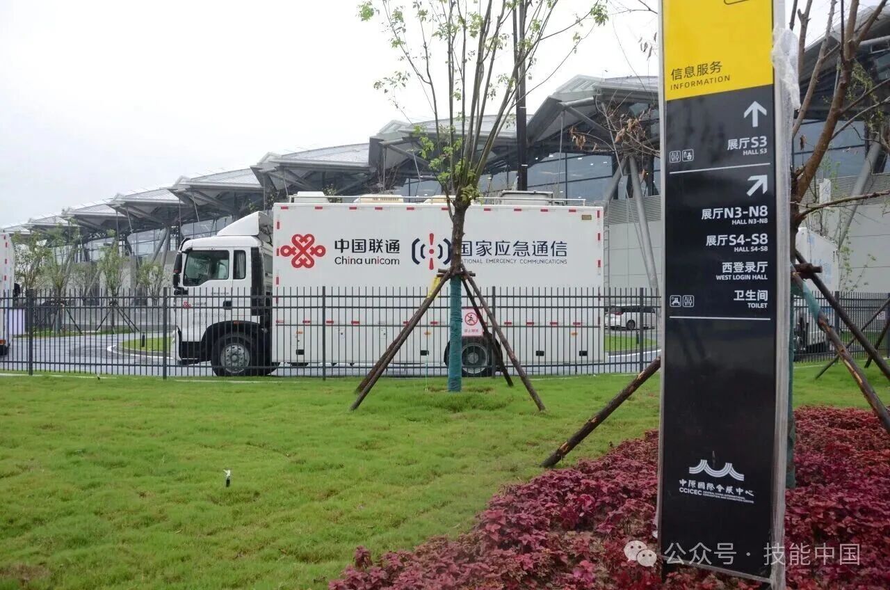 738c7d55f49172e677a614c735b8b178.jpg 738c7d55f49172e677a614c735b8b178.jpg