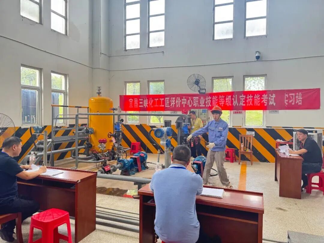 93b1bfb2b371182d5fc5c1fea9e9e717.jpg 93b1bfb2b371182d5fc5c1fea9e9e717.jpg